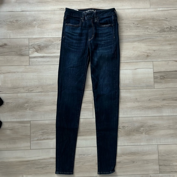 American Eagle Darker Wash Size 6 Next Level Stretch Hi-Rise Jegging X-Long - Picture 1 of 9